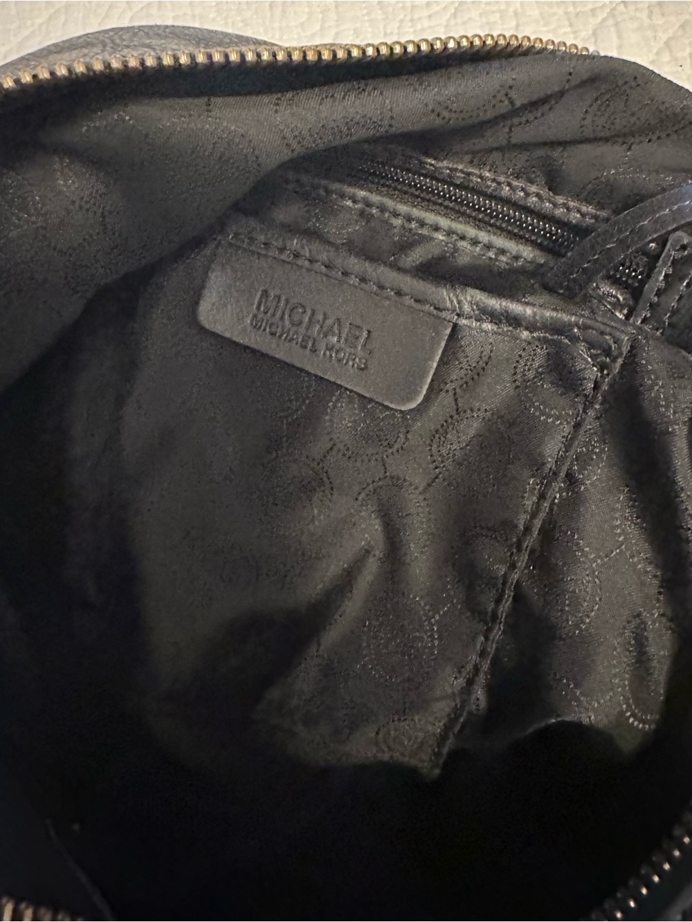 Michael Kors Purse - Picture 6 of 9